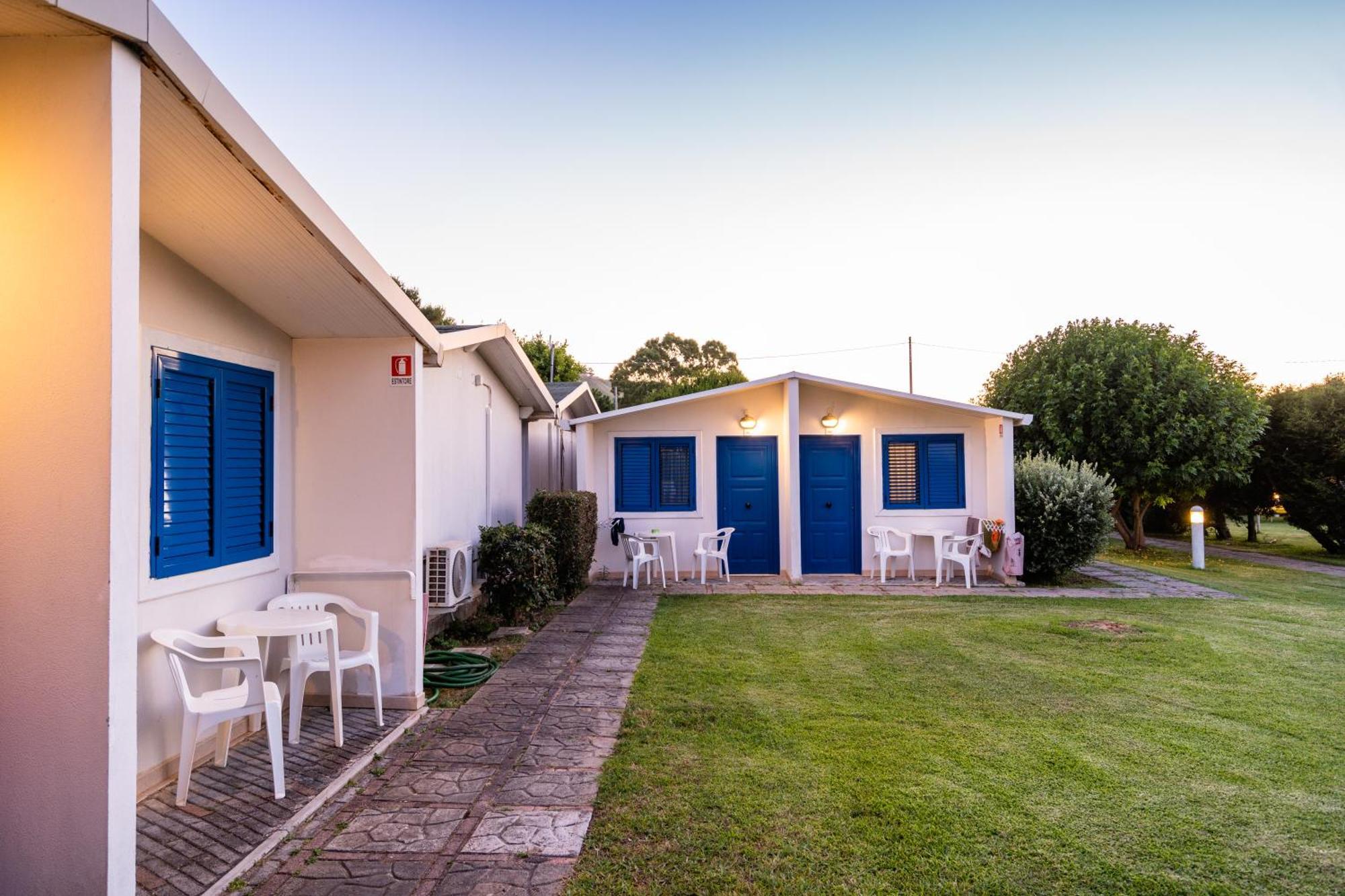 Le Dune Beach Club Messina Exterior foto